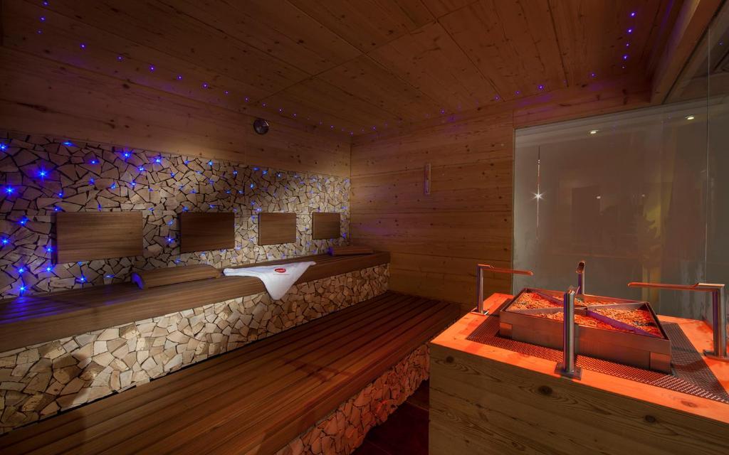 Hirschen Wohlfuehlhotel Schoppernau Esterno foto